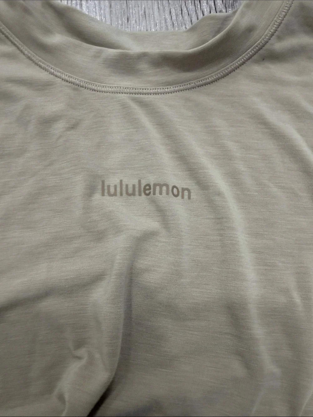 lululemon athletica Cropped Long-Sleeve Top